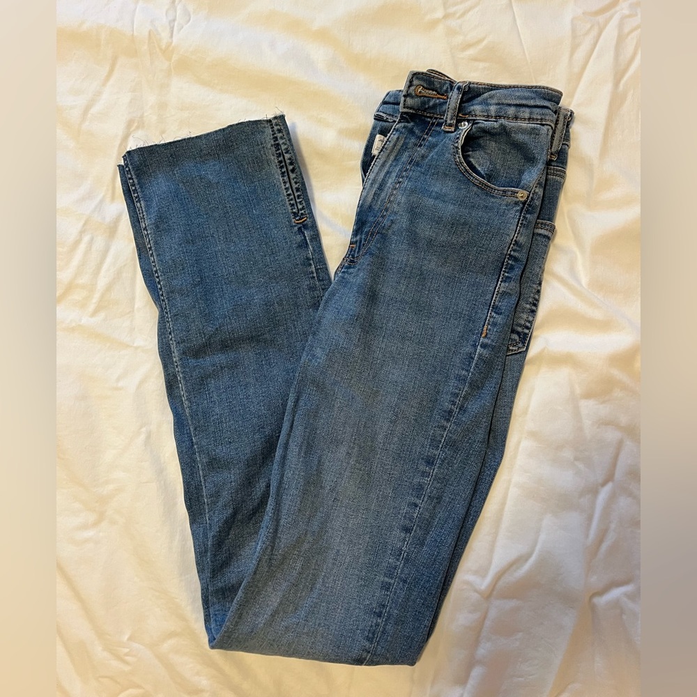 Zara light wash straight jeans, Size 2 (fits like 0), Worn Once
